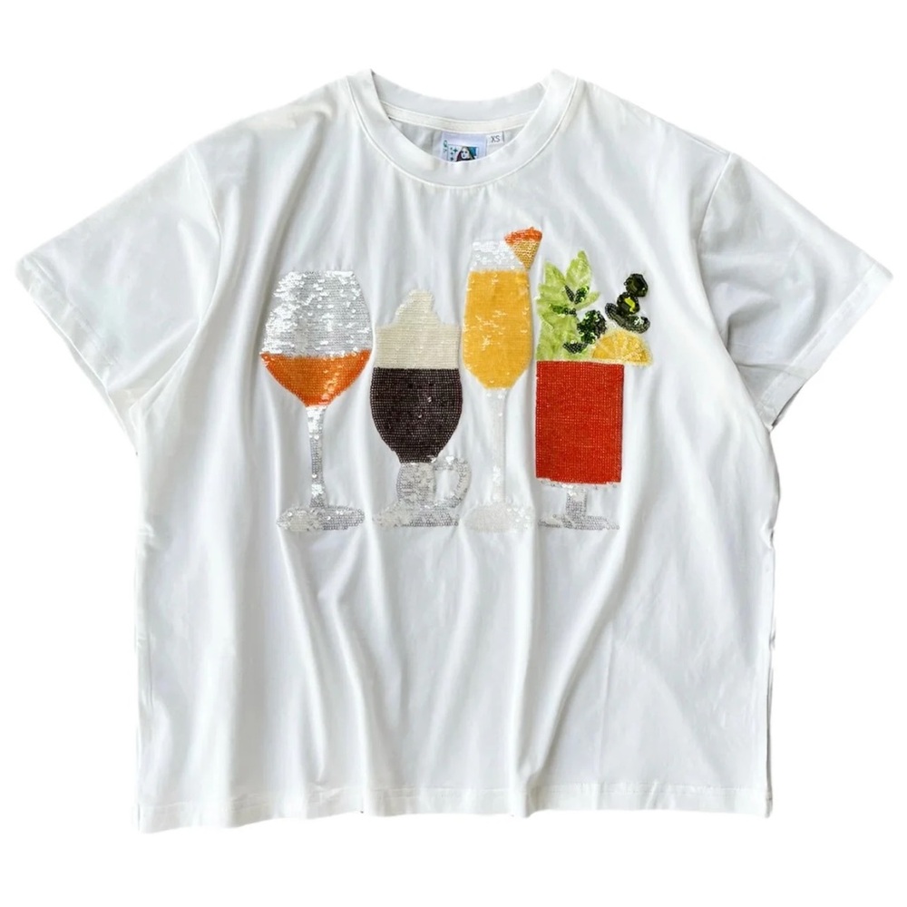 QUEEN OF SPARKLES White Sequin Cocktail Tee